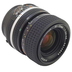 尼康 Nikkor 35-70mm f/3.3-4.5 Zoom-Nikkor Ai-S